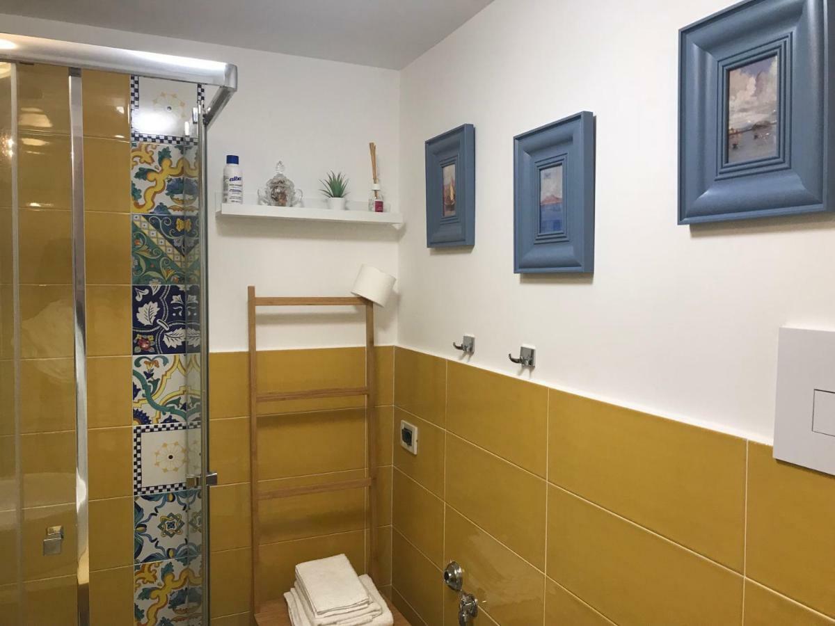 La Casa Di Hoby Διαμέρισμα Νάπολη Εξωτερικό φωτογραφία